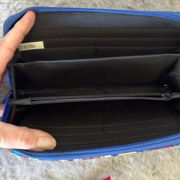 VERA BRADLEY TRIO WALLETS - Picture 7 of 7